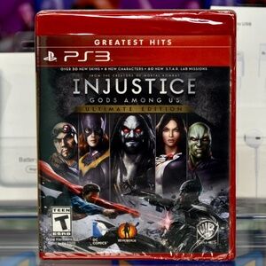 INJUSTICE GODS AMONG US